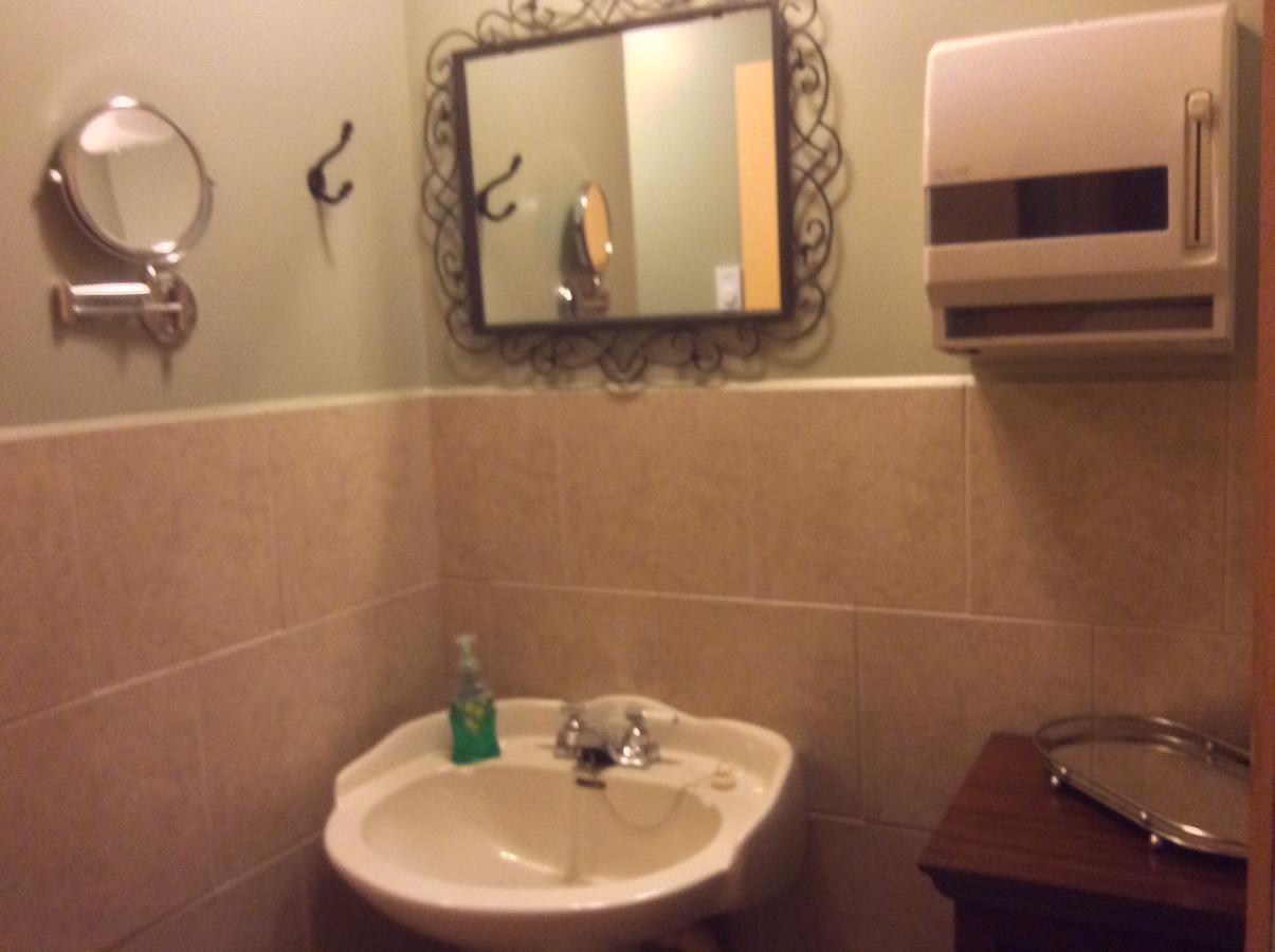 Hotel Midway Pokoj fotografie